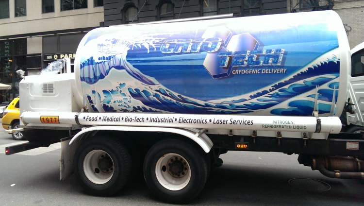 IMAG0146_ZOE006_SHOT